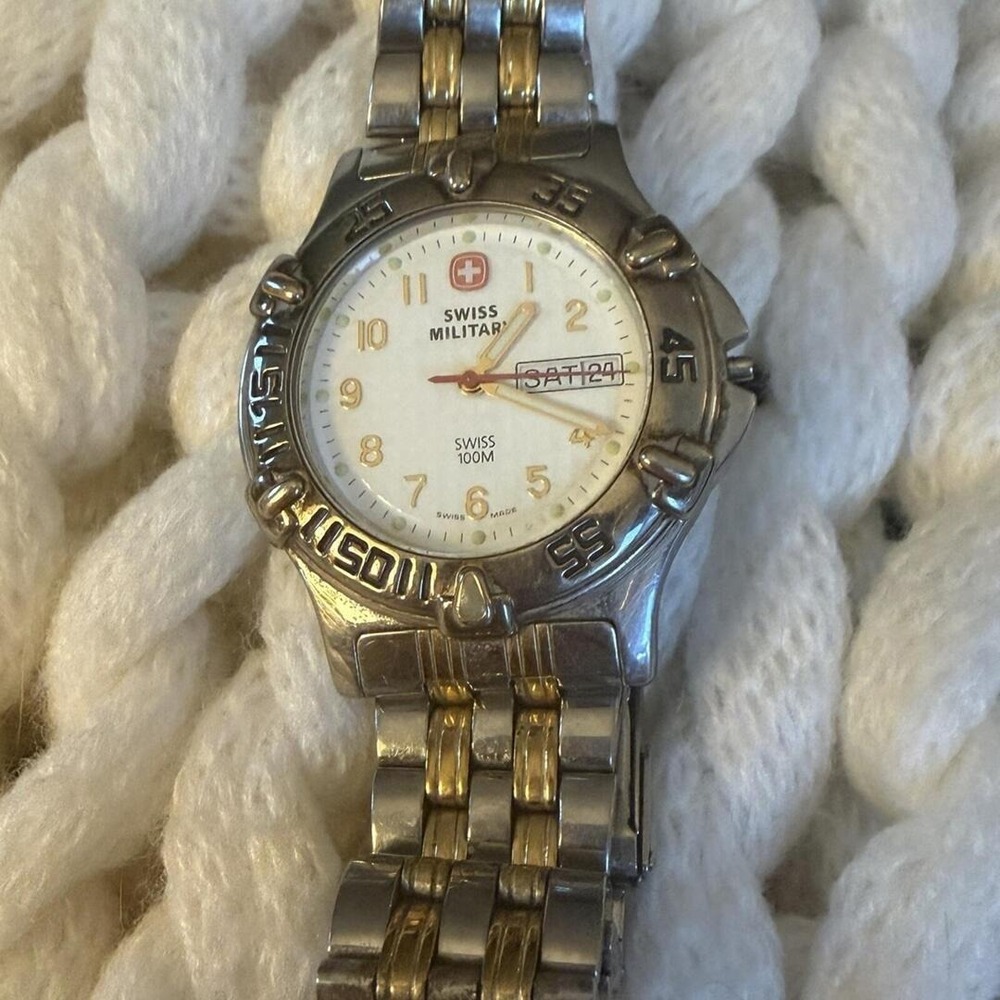 Swiss Military Watch Mens Quartz 100M Stainless Steel For Parts  As-Is